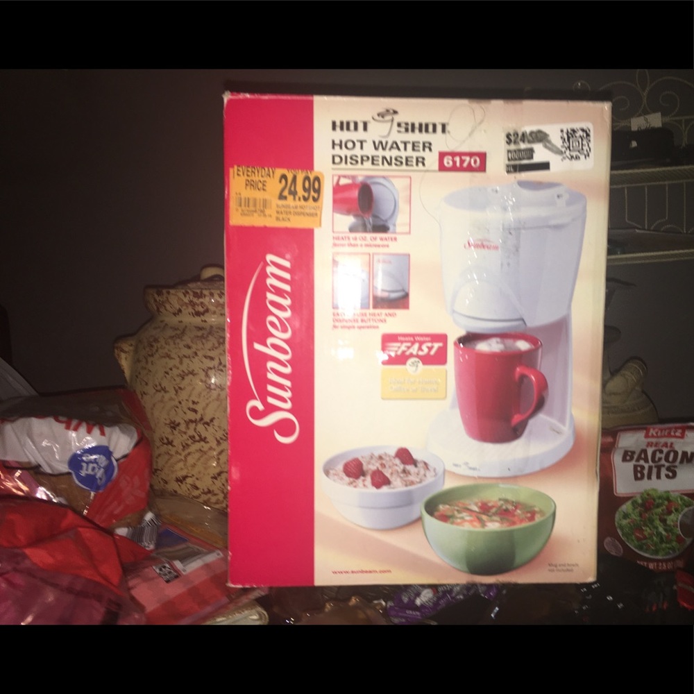 Single cup coffee maker